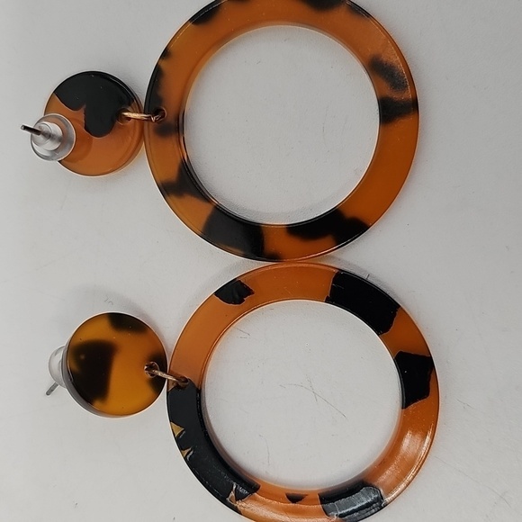 Vintage Tortoise Shell Animal Print Drop Earrings - Picture 3 of 5